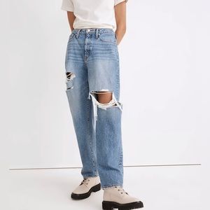 NWT! Madewell Dadjean in Amaron Wash: Ripped Edition. Brand new - this season!!